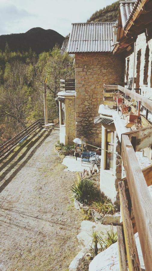 Refugi Quatre Cases Clot del Moro Exteriér fotografie